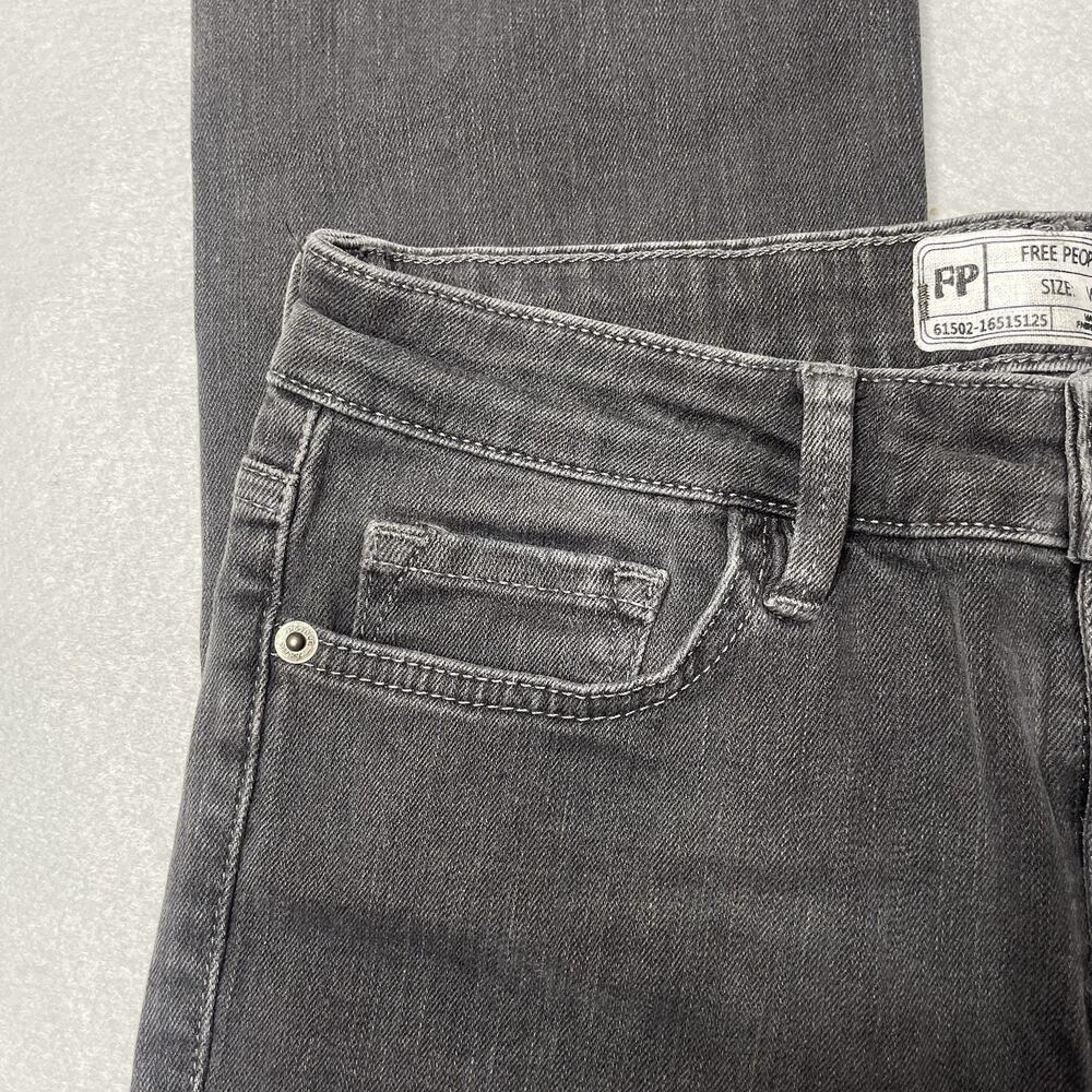 Free People Fringe Crop Jeans in Smoke Black (Gray) Size 26 61502-16515125 - Picture 8 of 16